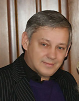 Владимир Волынкин - педагог по классу баяна, руководитель ансамблей народных и электро инструментов, солист ВИА- Пятигорск.
